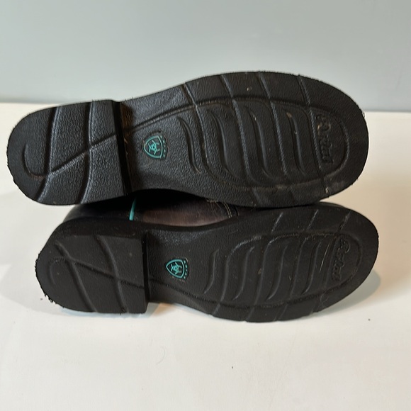 Ariat cowboy boots size 5 - Picture 3 of 6